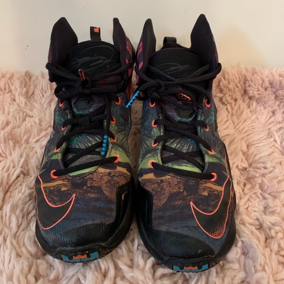 Nike Other - LeBron 13 Akronite Nike Other - LeBron 13 Akronite